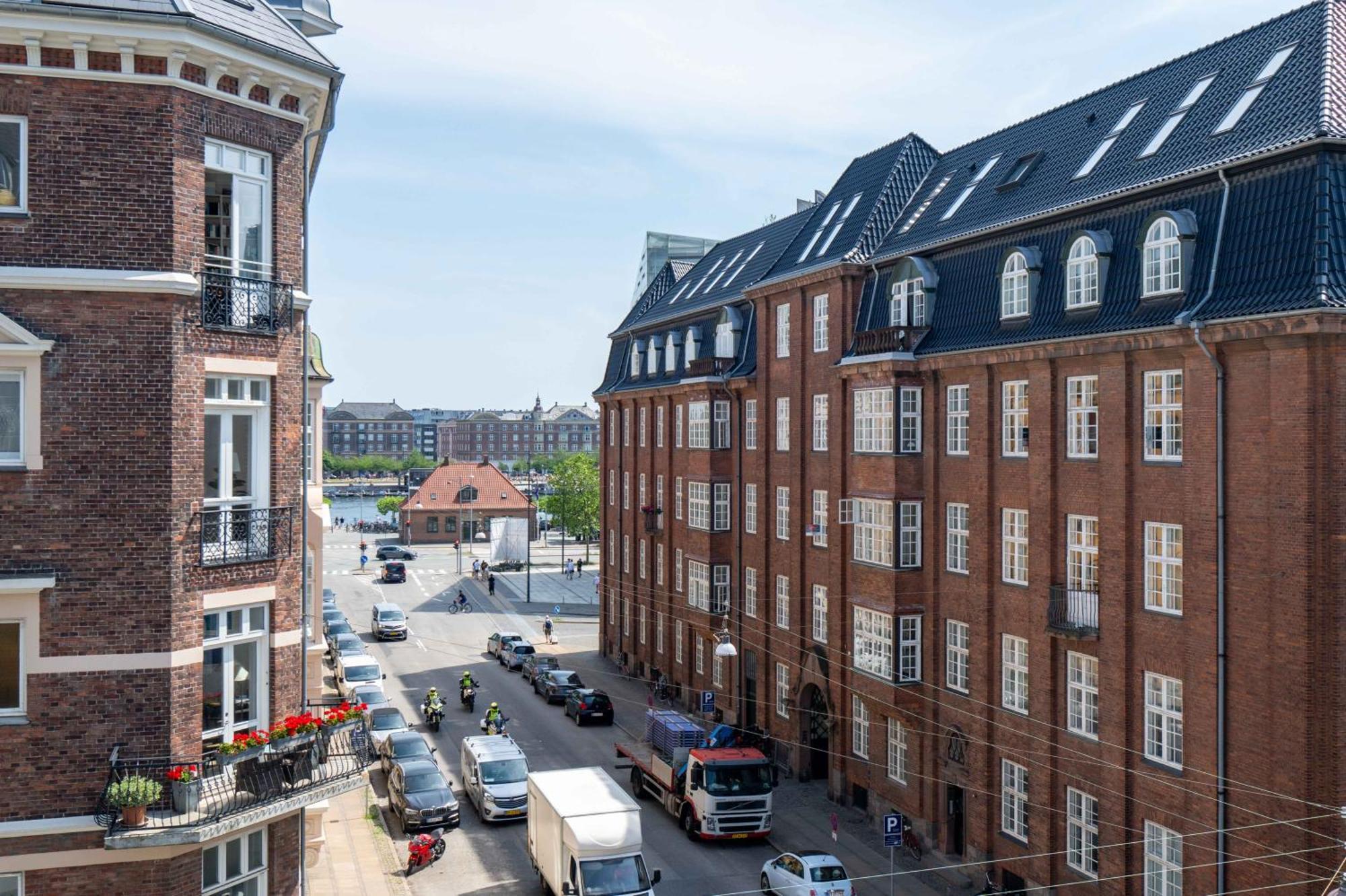 Large Apartment In Central Copenhagen By Tivoli Gardens Exterior photo